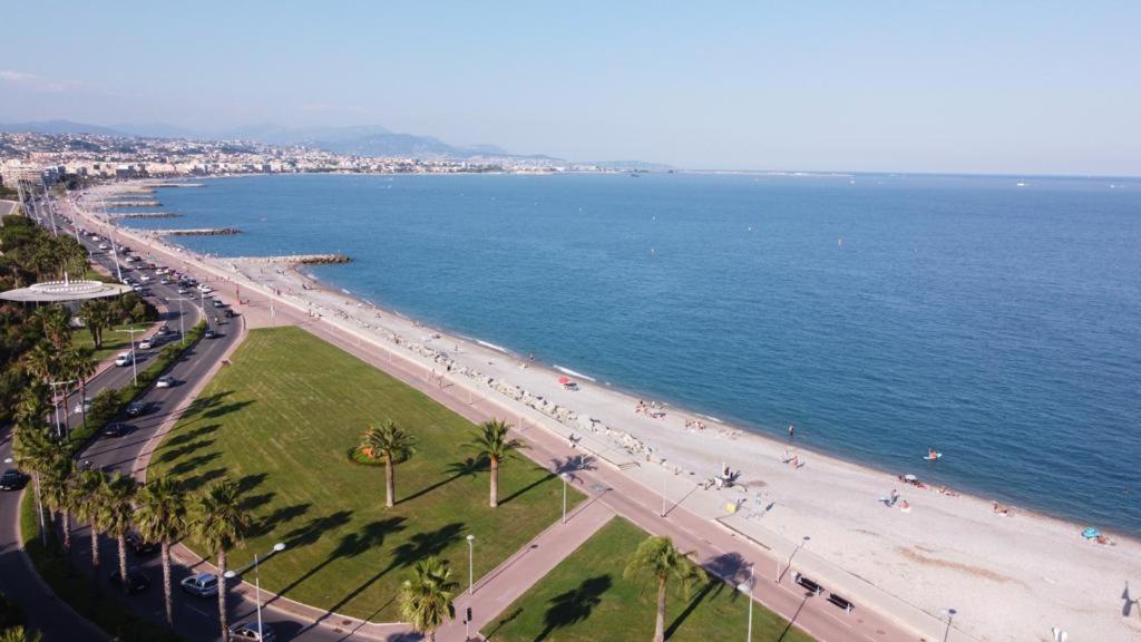 Charmant Studio Proche De Nice A 300M Des Plages Appartement Villeneuve-Loubet Buitenkant foto
